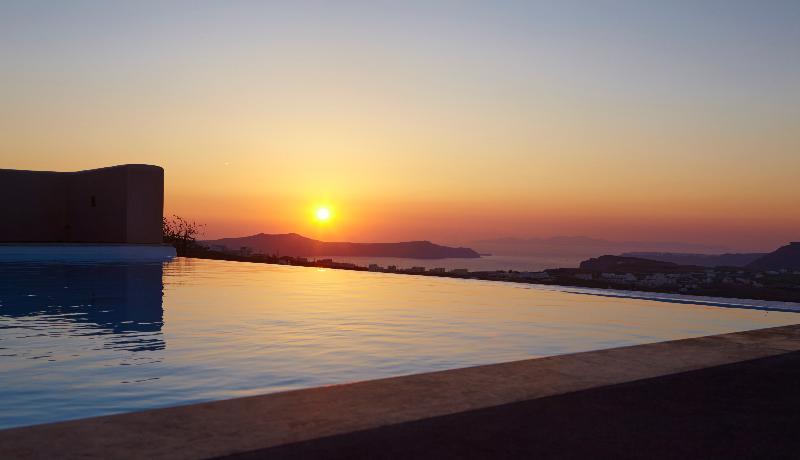 North Santorini A Luxury Spa Hotel Pýrgos المظهر الخارجي الصورة